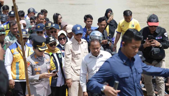 Menteri Pekerjaan Umum Dody Hanggodo Tinjau Langsung Jembatan Way Bungur Kali Pasir Lampung Timur yang Viral