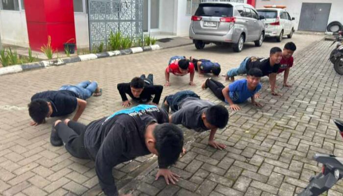 10 Pelajar Diamankan karena Melakukan Pelemparan Batu di Ruas Tol Bakter