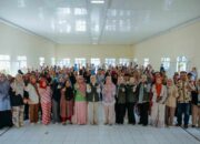 Ketua TP PKK Ibu Purnama Wulan Sari Mirza Kunjungan Kerja ke Kota Metro, Serahkan Bantuan Sosial dan Tinjau Penerima Manfaat