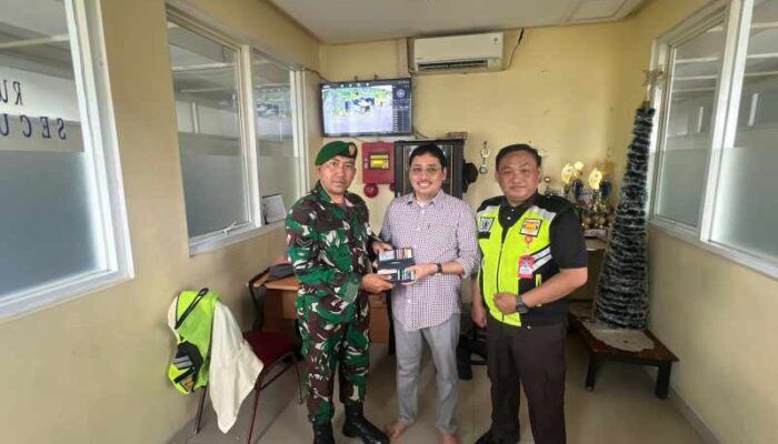 Petugas Tol Bakter Selamatkan Uang Rp 7,7 Juta dan 20.000 Dolar Milik Pemudik Nana Halimi 