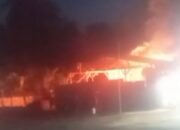 Gudang BBM Ilegal di Desa Galih Lunik Tanjung Bintang Lamsel Kebakaran