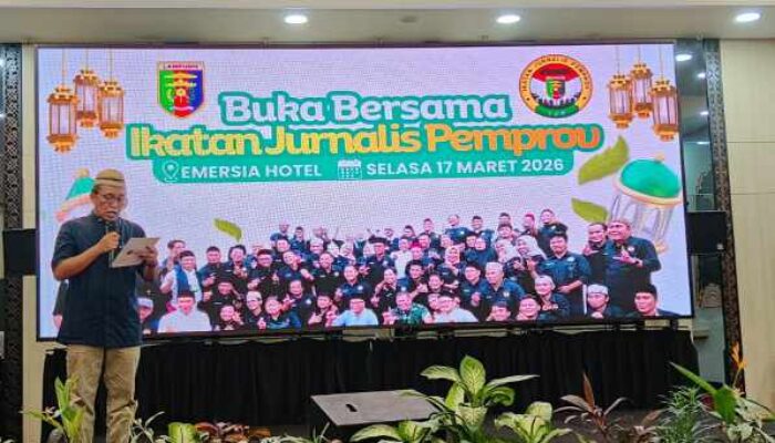 Jurnalis Penjaga Gawang Kebenaran, Sambutan Gubernur Mirza yang Disampaikan Kadiskominfotik Ganjar saat Bukber IJP Lampung di Hotel Emersia 