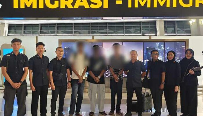 Imigrasi Bandar Lampung Deportasi 3 Pelajar Asing Asal Sudan karena Meresahkan Warga Pringsewu